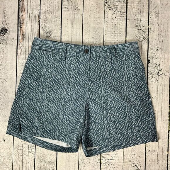 PUMA Golf Shorts - Picture 1 of 4